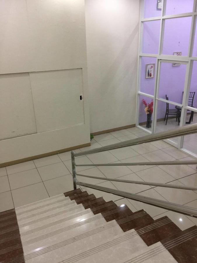 Meaco Royal Hotel - Lipa Lipa City Екстер'єр фото