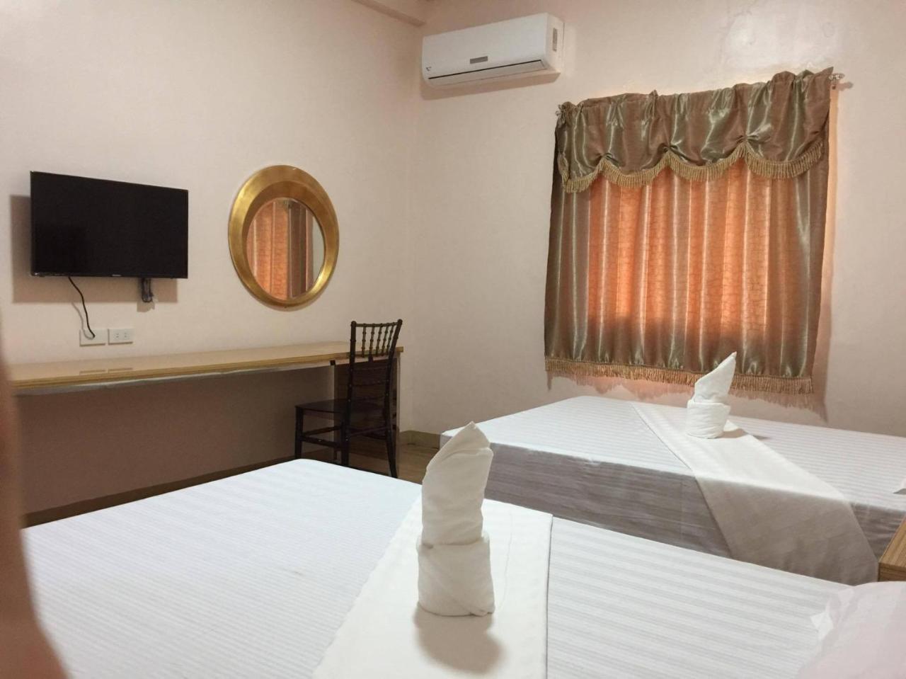Meaco Royal Hotel - Lipa Lipa City Екстер'єр фото